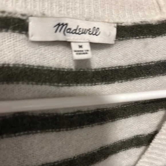 Madewell Black and White V-Neck Sweater - Picture 2 of 5